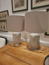 Pareja de lamparas de manises