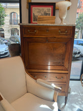 Secretaire abatand