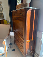 Secretaire abatand